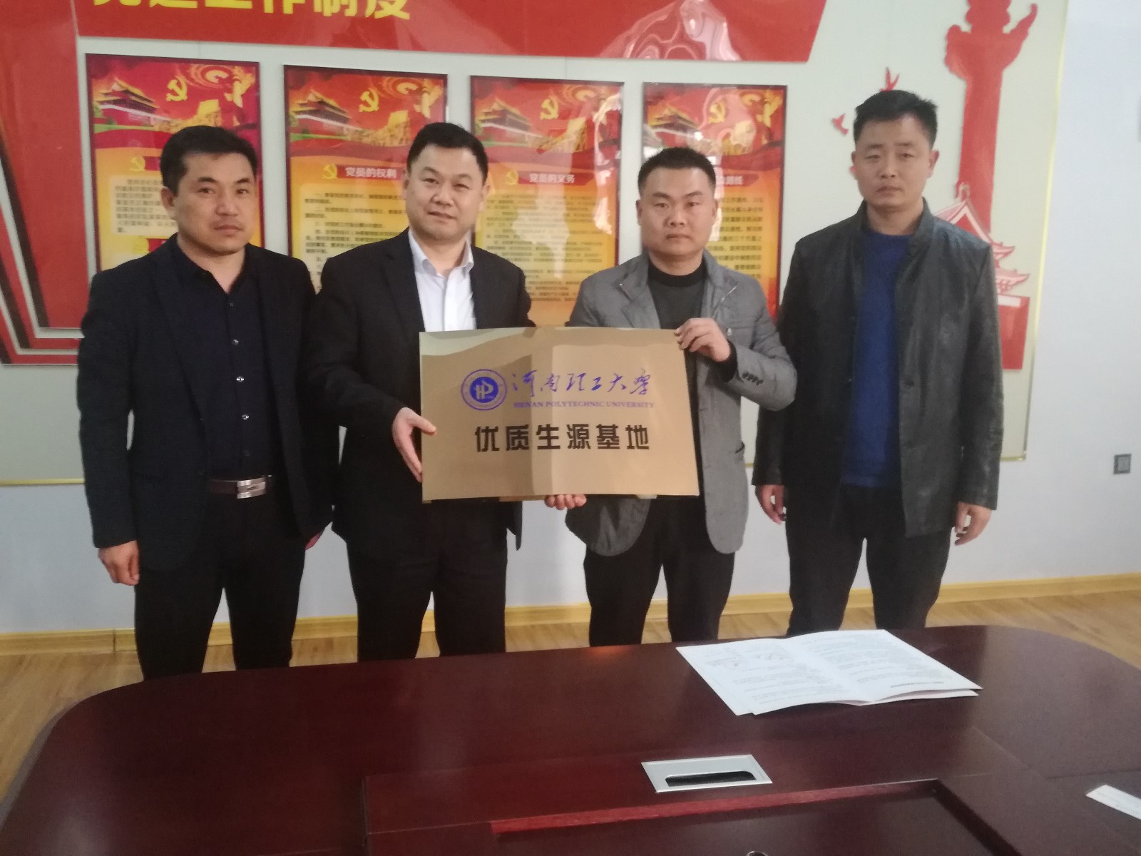 15106452516274366.jpg 15106452516274366.jpg